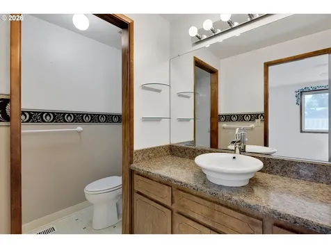 8541 SW Mandan Drive Tualatin OR 97062