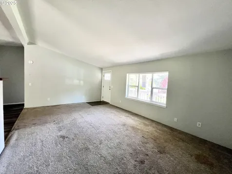 580 Geary Drive Canyonville OR 97417
