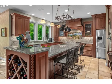 3329 SW Ridgewood Avenue Portland OR 97225
