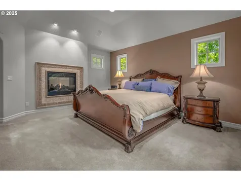3329 SW Ridgewood Avenue Portland OR 97225
