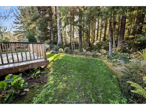 1176 Nautical Drive Hammond OR 97121