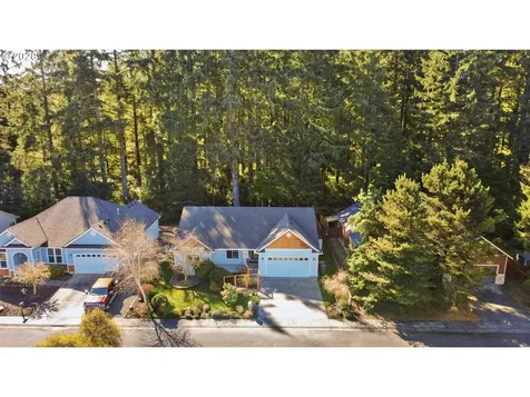 1176 Nautical Drive Hammond OR 97121