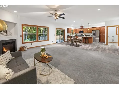 1176 Nautical Drive Hammond OR 97121