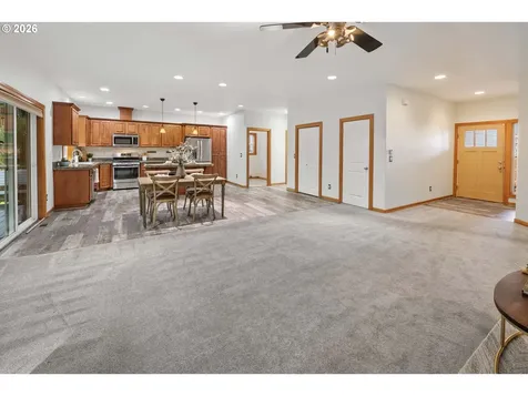 1176 Nautical Drive Hammond OR 97121