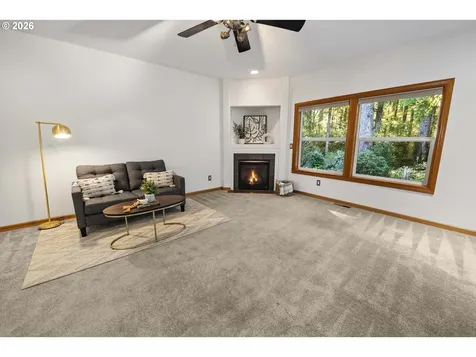 1176 Nautical Drive Hammond OR 97121