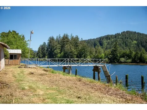 8136 Highway 126 Florence OR 97439