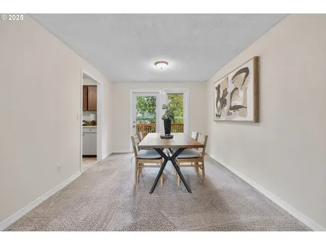 7375 SW Ashdale Drive Portland OR 97223