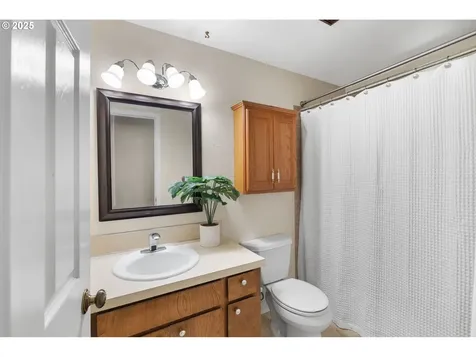 7375 SW Ashdale Drive Portland OR 97223