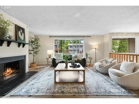 7375 SW Ashdale Drive Portland OR 97223