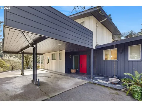 1685 Skyline Boulevard Eugene OR 97403