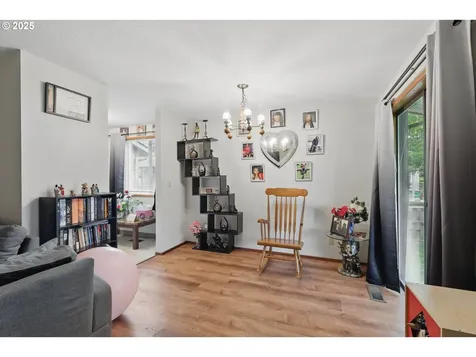 1315 SE 135th Avenue Portland OR 97233