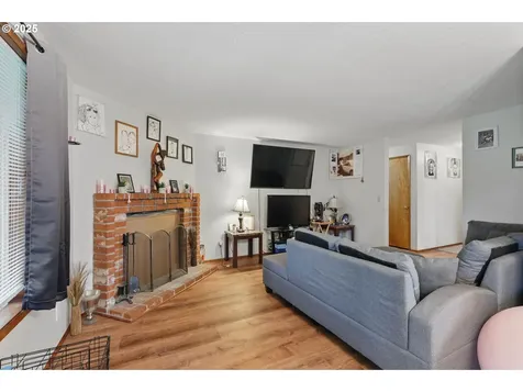 1315 SE 135th Avenue Portland OR 97233