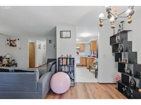 1315 SE 135th Avenue Portland OR 97233