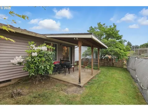 1315 SE 135th Avenue Portland OR 97233