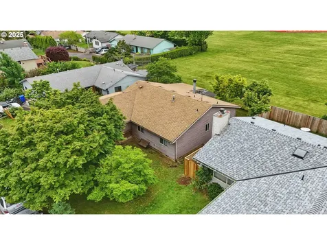 1315 SE 135th Avenue Portland OR 97233