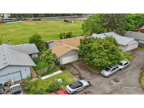 1315 SE 135th Avenue Portland OR 97233
