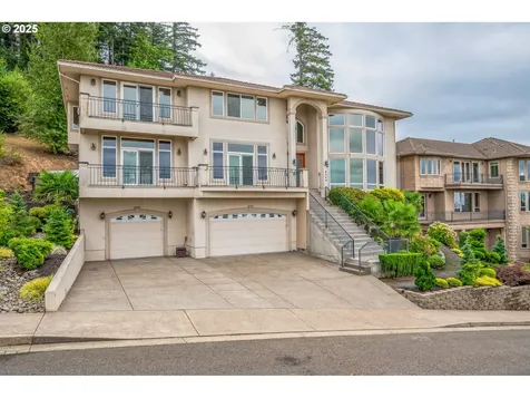 9340 SE Emmert View Court Happy Valley OR 97086