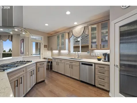 2305 NW Douglas Street Camas WA 98607