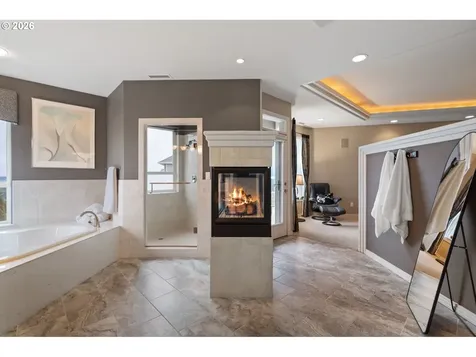 2305 NW Douglas Street Camas WA 98607