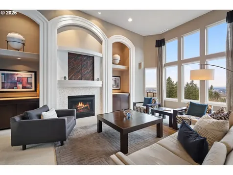 2305 NW Douglas Street Camas WA 98607