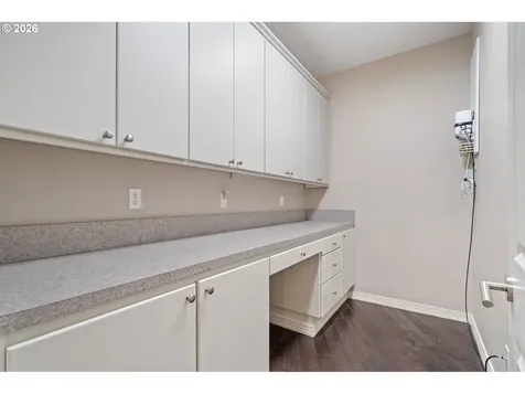 2305 NW Douglas Street Camas WA 98607