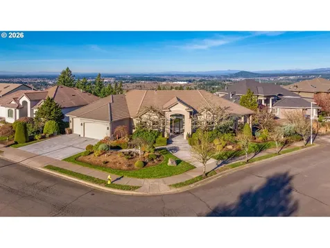 2305 NW Douglas Street Camas WA 98607
