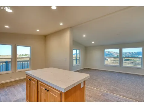 955 High Prairie Road Lyle WA 98635