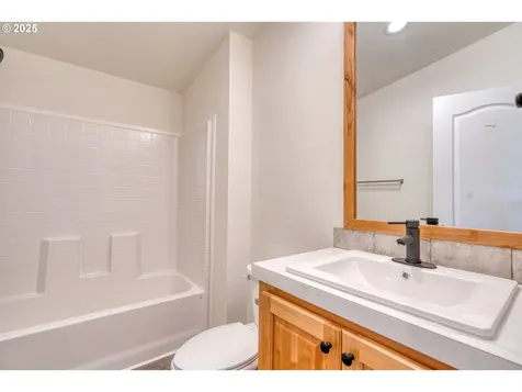 955 High Prairie Road Lyle WA 98635