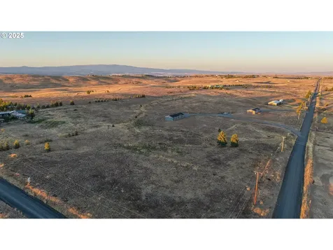 955 High Prairie Road Lyle WA 98635