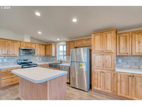 955 High Prairie Road Lyle WA 98635
