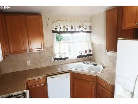 138 Maple Boulevard Wood Village OR 97060