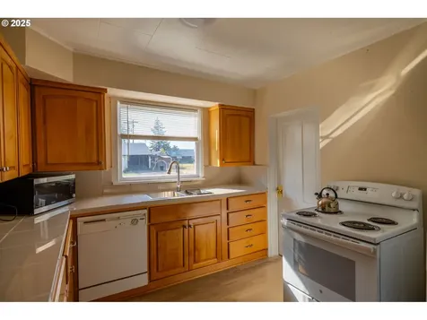 201 E Burgen Street Goldendale WA 98620