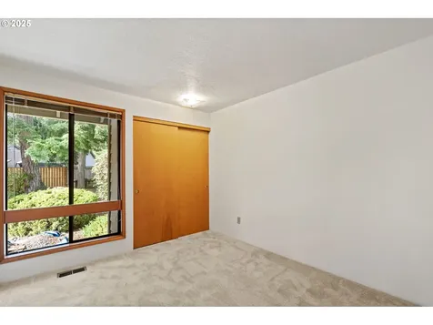 7075 SW Tierra Del Mar Drive Beaverton OR 97007