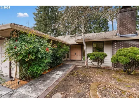 7075 SW Tierra Del Mar Drive Beaverton OR 97007