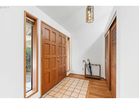 7075 SW Tierra Del Mar Drive Beaverton OR 97007