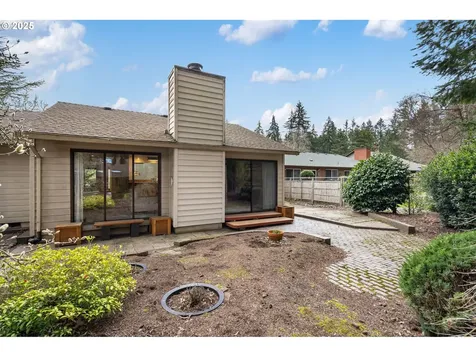 7075 SW Tierra Del Mar Drive Beaverton OR 97007