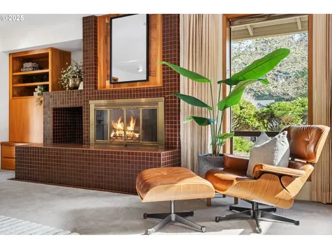 7075 SW Tierra Del Mar Drive Beaverton OR 97007