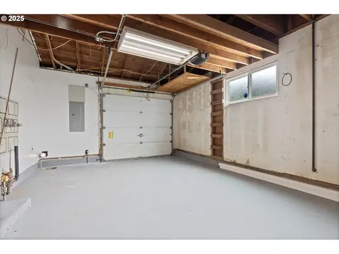 9610 N Seneca Street Portland OR 97203