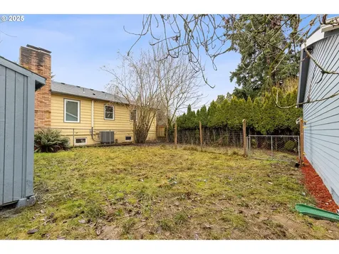 9610 N Seneca Street Portland OR 97203
