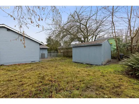9610 N Seneca Street Portland OR 97203