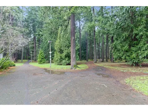 9610 N Seneca Street Portland OR 97203