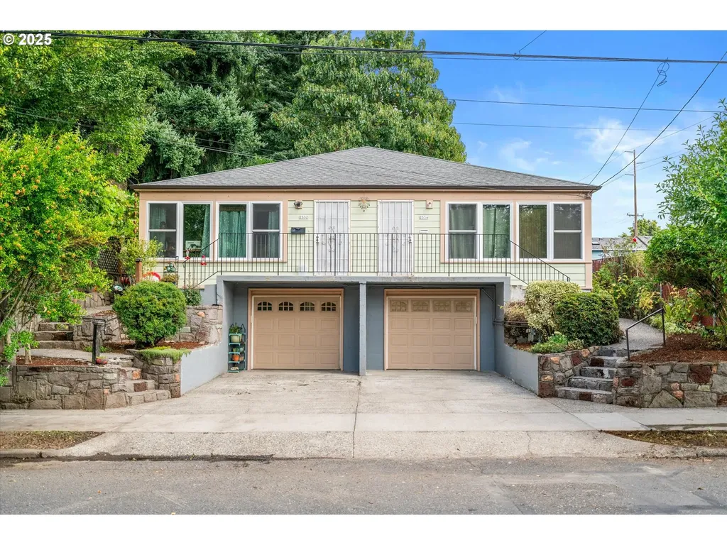 2332 2334 SE 72nd Avenue Portland OR 97215