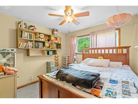 2332 2334 SE 72nd Avenue Portland OR 97215