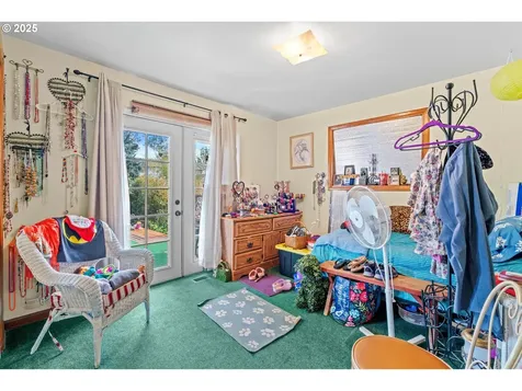 2332 2334 SE 72nd Avenue Portland OR 97215