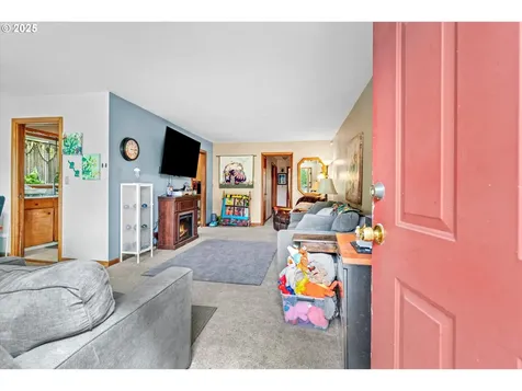 2332 2334 SE 72nd Avenue Portland OR 97215