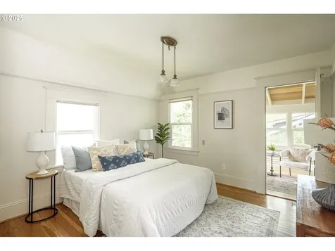 2746 NE 22nd Avenue Portland OR 97212