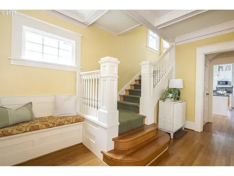 2746 NE 22nd Avenue Portland OR 97212