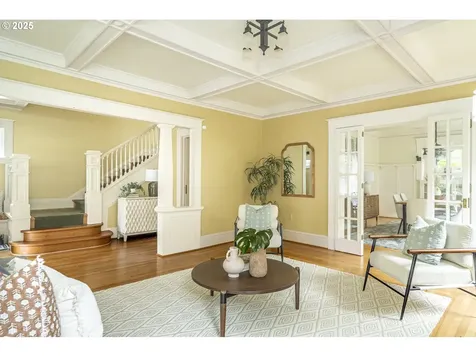 2746 NE 22nd Avenue Portland OR 97212