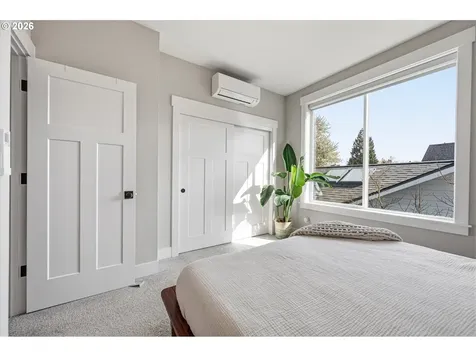 6224 NE 11th Avenue Portland OR 97211