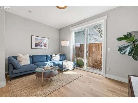 6224 NE 11th Avenue Portland OR 97211
